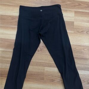 Lululemon capri leggings